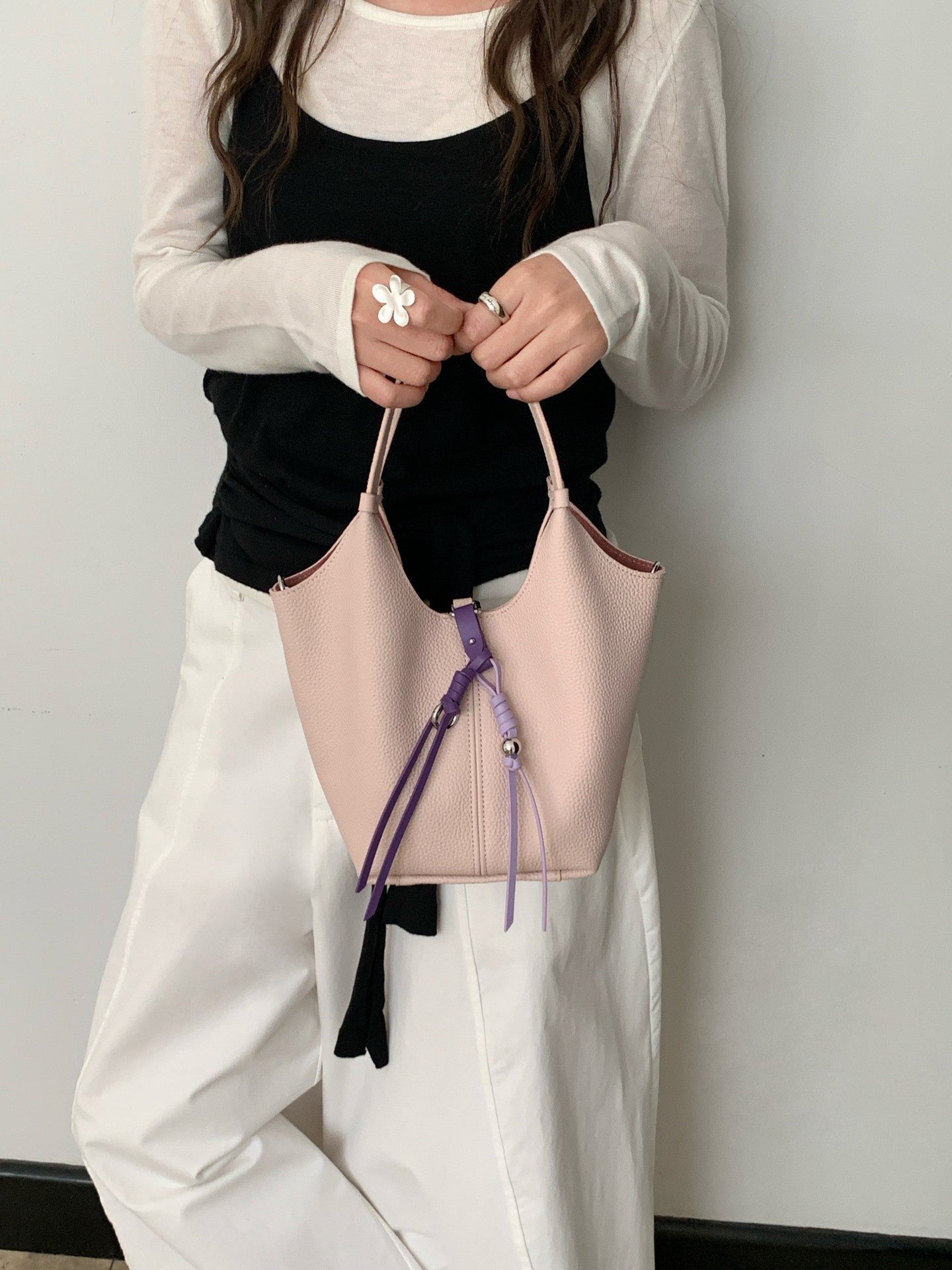 Women's Layer Cowhide Large Capacity Portable Commuter High-grade Fashionable Genuine Leather Bags