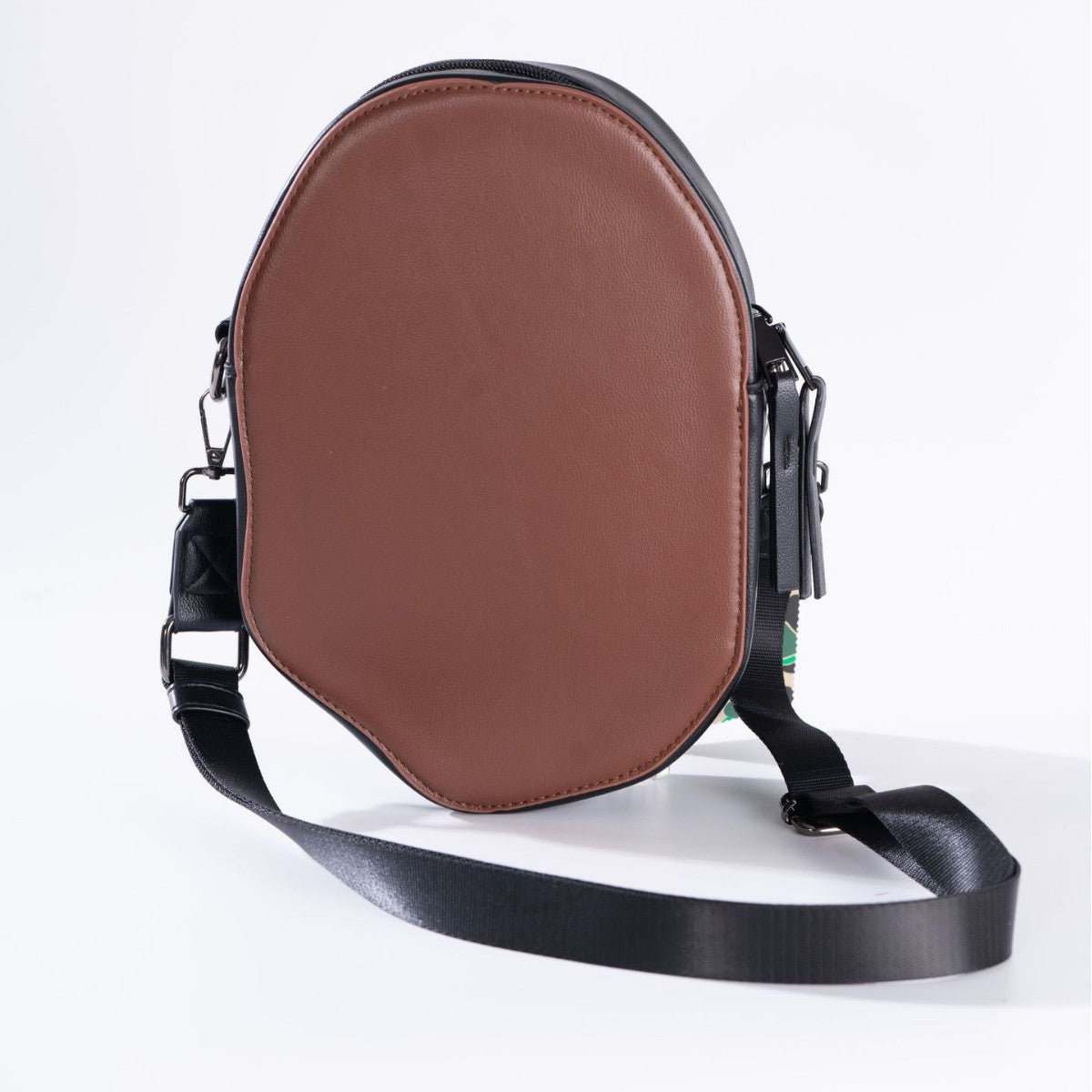 Fashion Yuan Pattern Leather Zipper Head Men's Messenger Bag