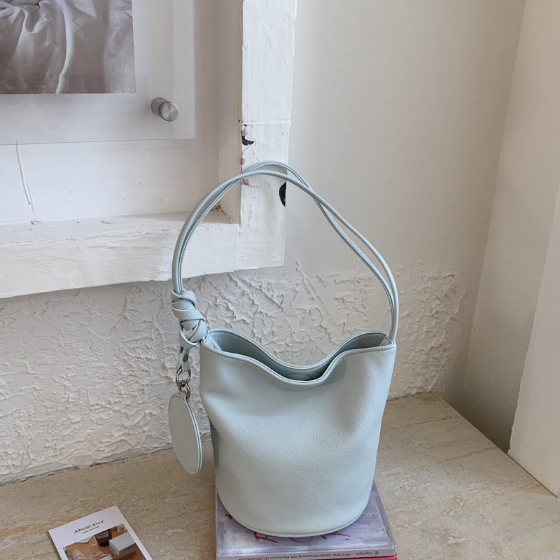 Women's Korean Spring Fashion Underarm Carrying Simple Bucket Bag