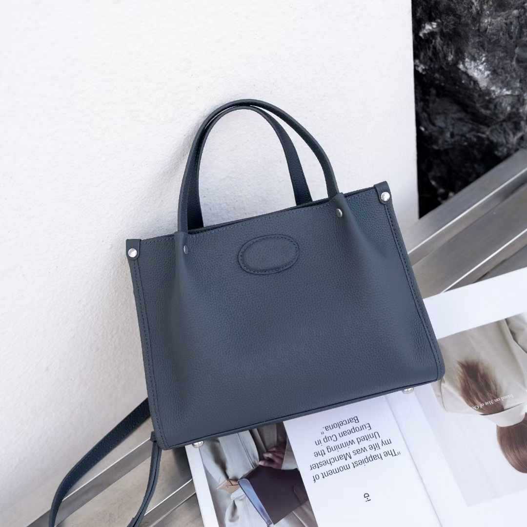 Korean Leather Portable Large Vegetable Tanning Bags