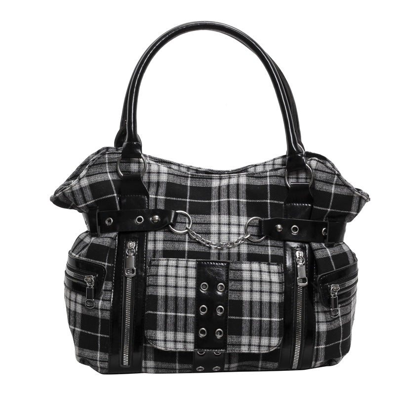 Women's Motorcycle Rivet Large Capacity Portable Class Women's Messenger Bag