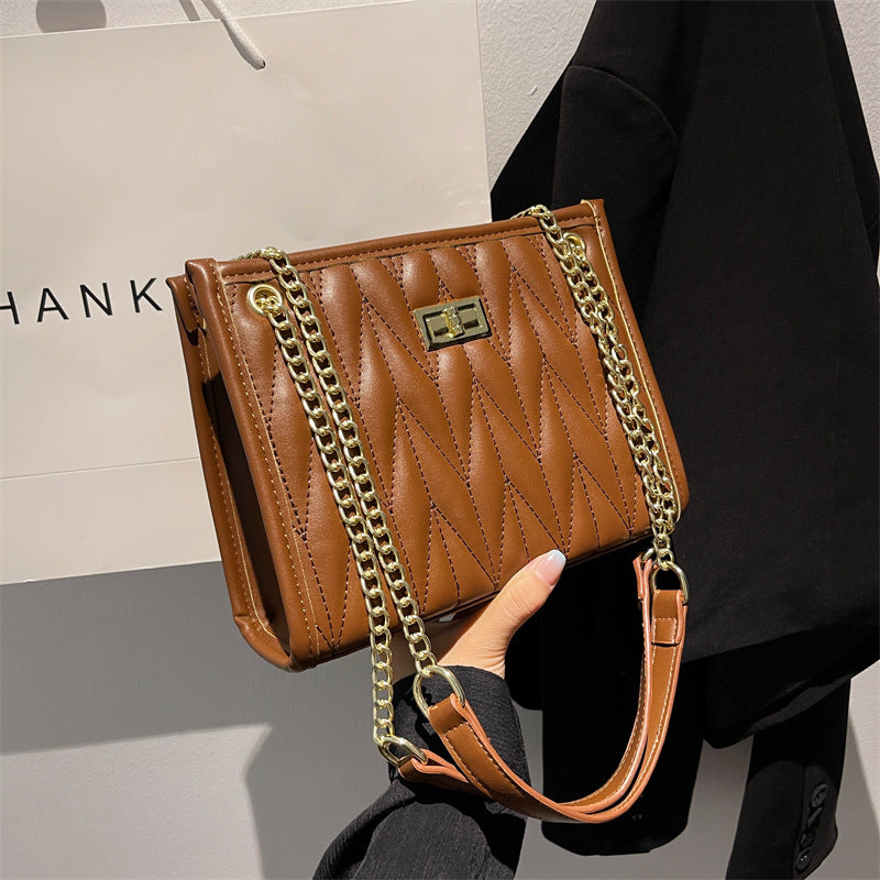 Women's Rhombus High Quality Summer Fashion Chain Personality Tote Bag