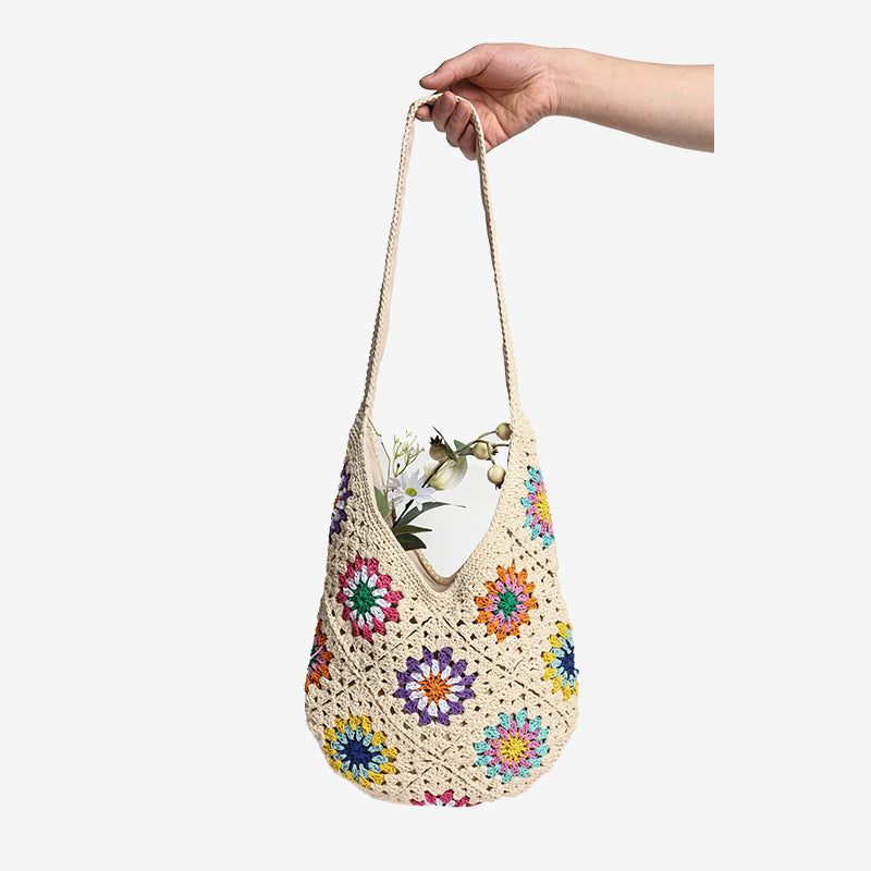 One Cotton Idle Style Flowers Woven Vacation Women's Shoulder Bag