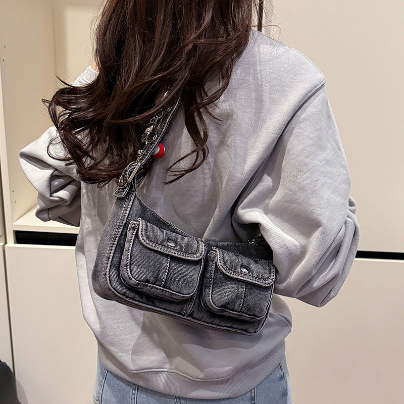 Women's High-grade Underarm Fashion Cool Cow Personality Motorcycle Women's Shoulder Bag