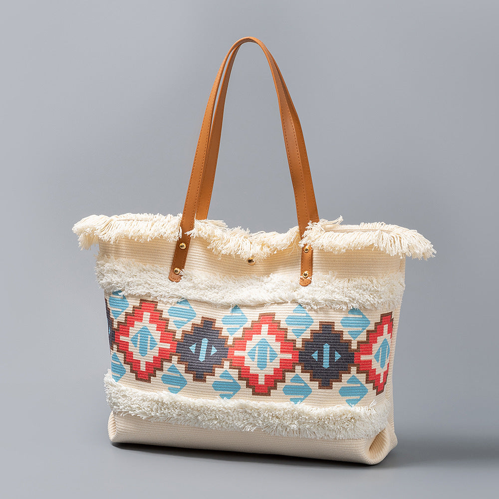 Canvas Large Capacity Female Tassel Seaside Holiday Women's Shoulder Bag