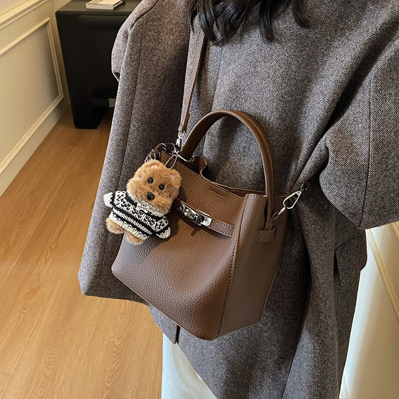 Classic Women's Sense Retro Fashion Popular Bucket Bag