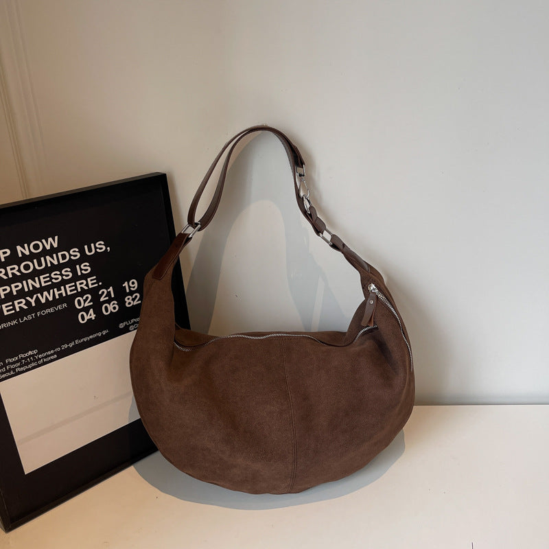Women's Capacity Dumpling Korean Niche Retro Fashion Simple Women's Shoulder Bag