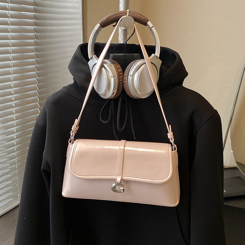 Women's Today Popular Niche Summer Versatile Light Underarm Bag