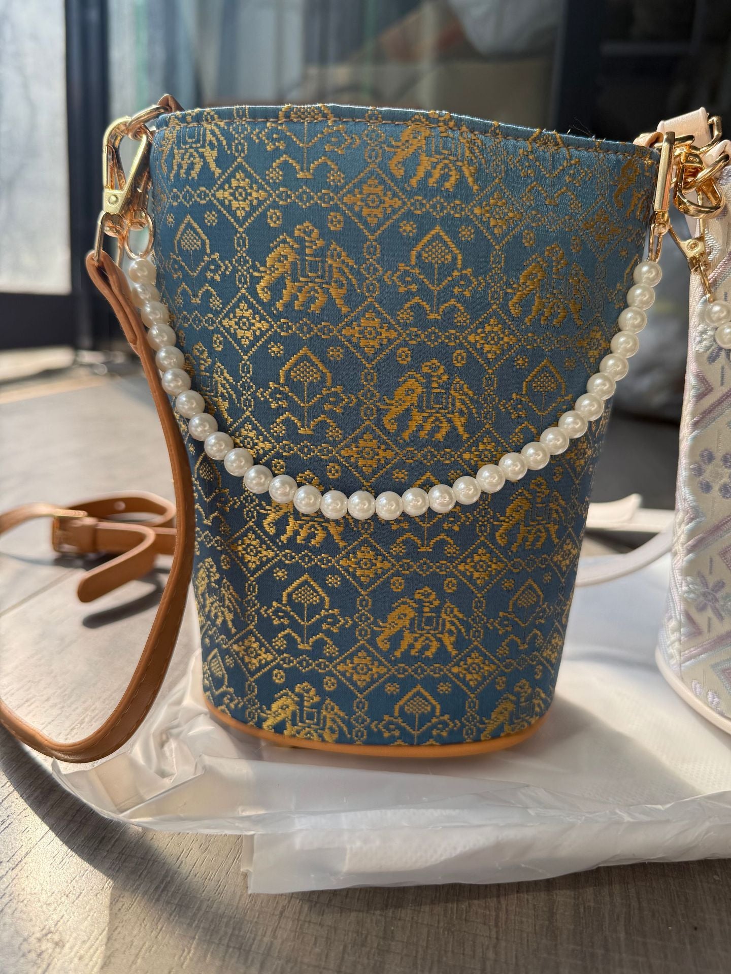 Beautiful Trendy Unique Women's Brocade Fashion Bucket Bag