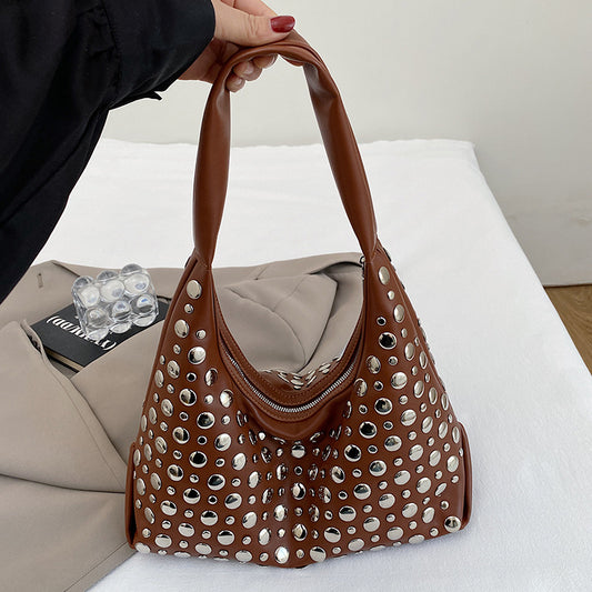 Women's Retro Minority Underarm Fashion Studded Commuter Women's Shoulder Bag
