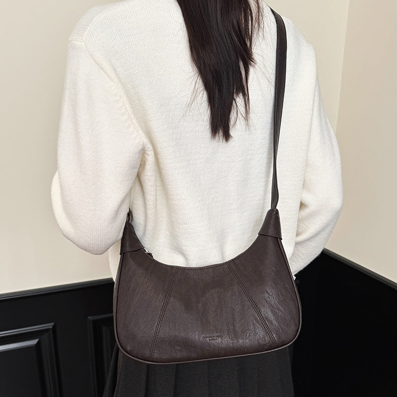 Women's Retro Fashion Spring High-grade Simple Commute Underarm Bag