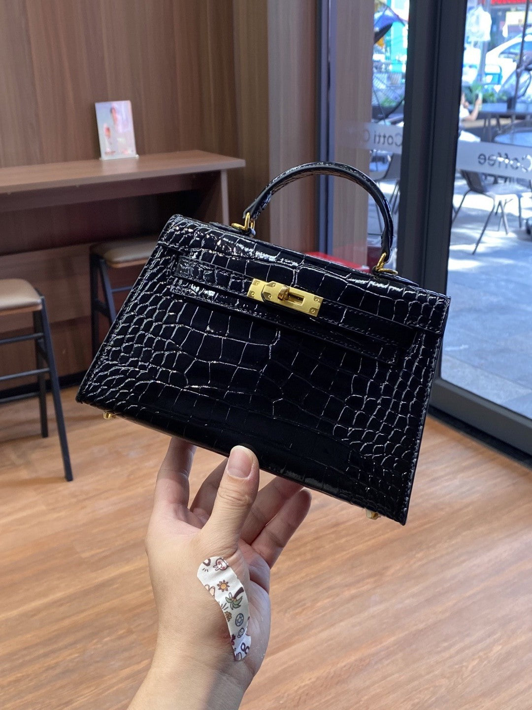 Popular Second Generation Crocodile Pattern Platinum Women's Shoulder Bag