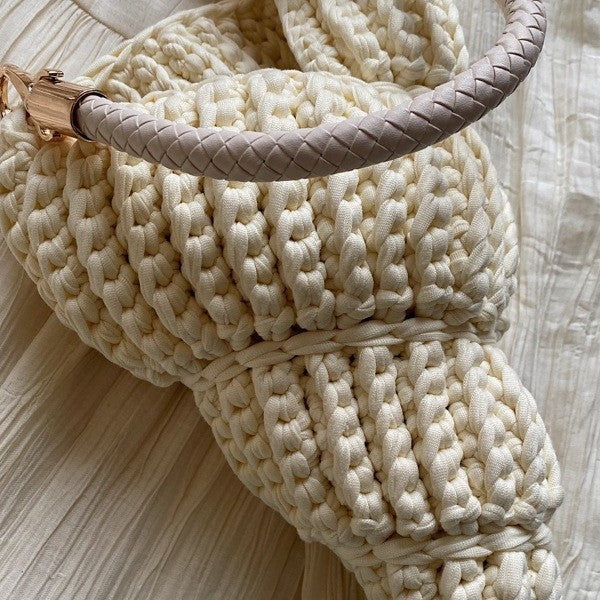 Women's Hollow Crocheted Large Capacity Wool Conch Style Vacation Women's Shoulder Bag