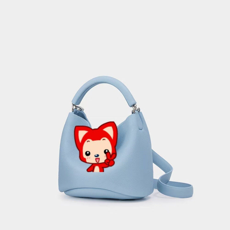 Women's Pig Large Sizes Design One White Bucket Bag