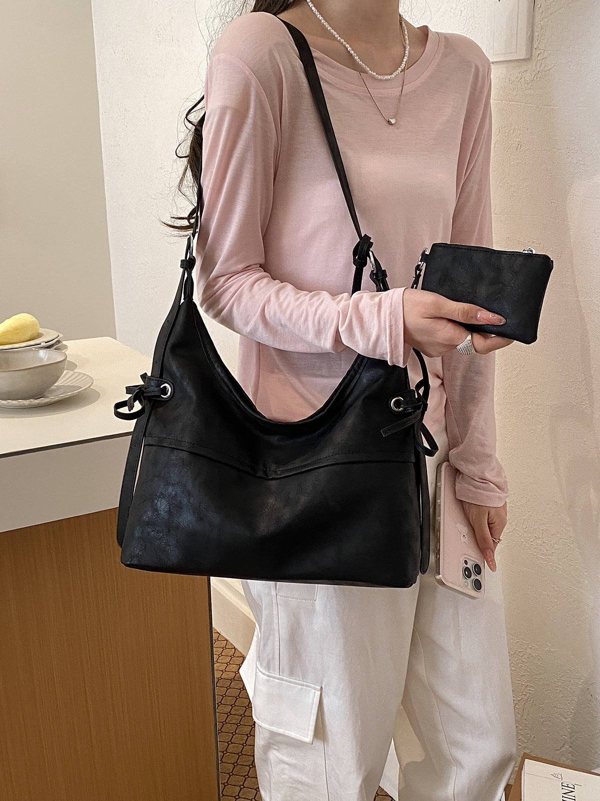 Large Capacity Female Simple Western Style Tote Bags