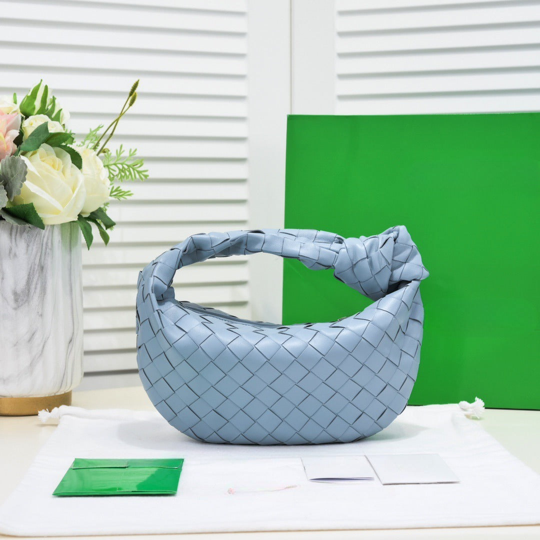 Women's Woven Fashionable Portable Dumpling Design Knotted Bags
