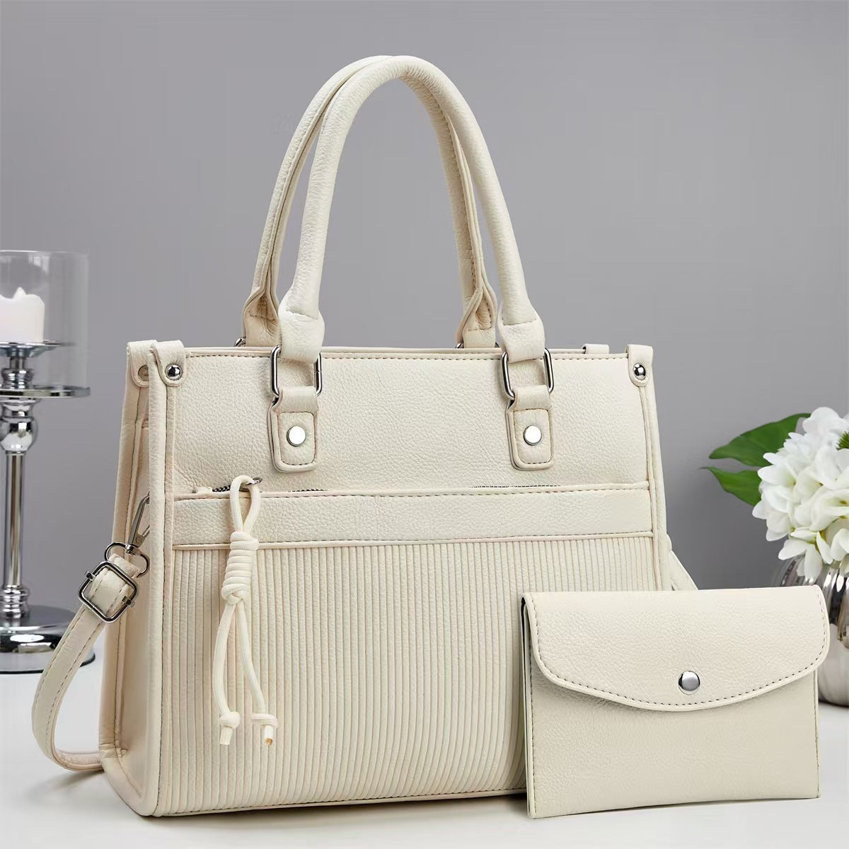 Women's Fashionable Trend Western Style High-grade Women's Messenger Bag