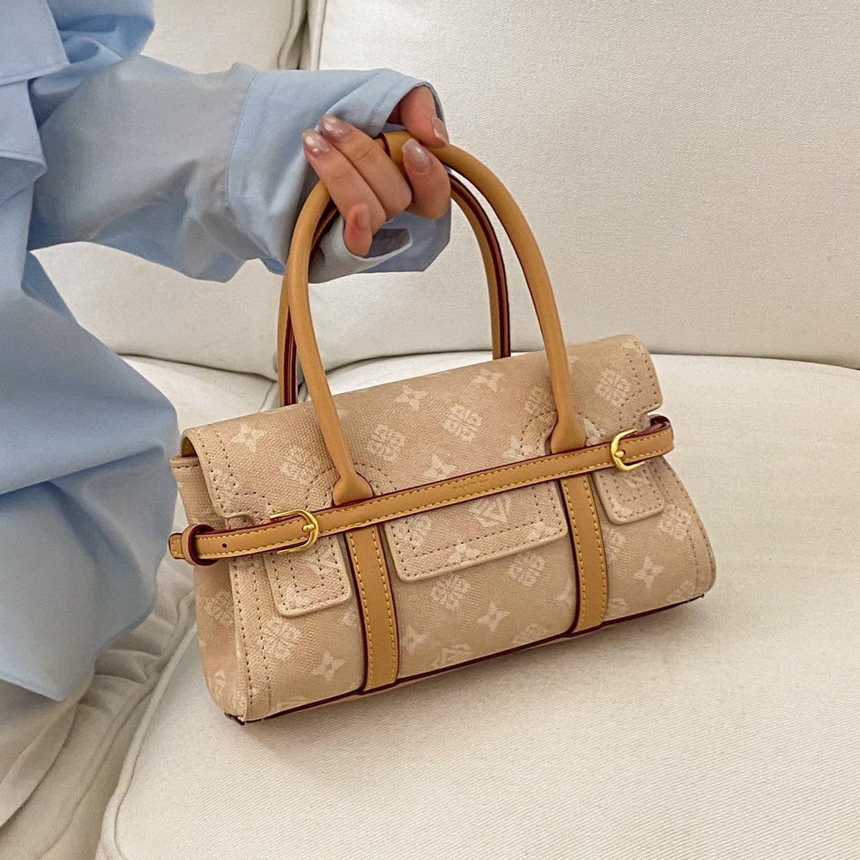 Retro Printed Letters Light Luxury Personalized Trend Women's Handbag