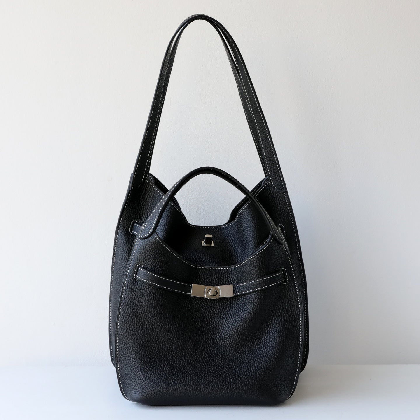 Layer Cowhide Large Capacity Totes High-grade Style Underarm Women's Shoulder Bag
