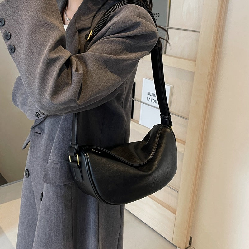 Women's Retro Fashion Soft Surface High Sense Bags
