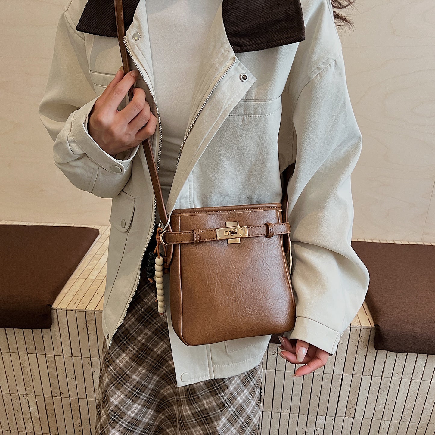 Women's Trendy Wild Retro High-grade Design Western Style Bucket Bag