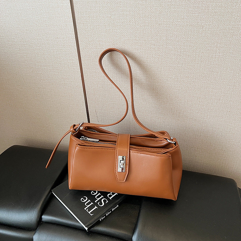 Simplicity Niche Female Summer Western Texture Leisure Underarm Bag