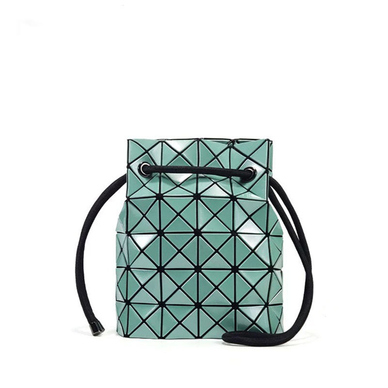 Women's House Drawstring Geometric Cutting Piece Type Large Bucket Bag