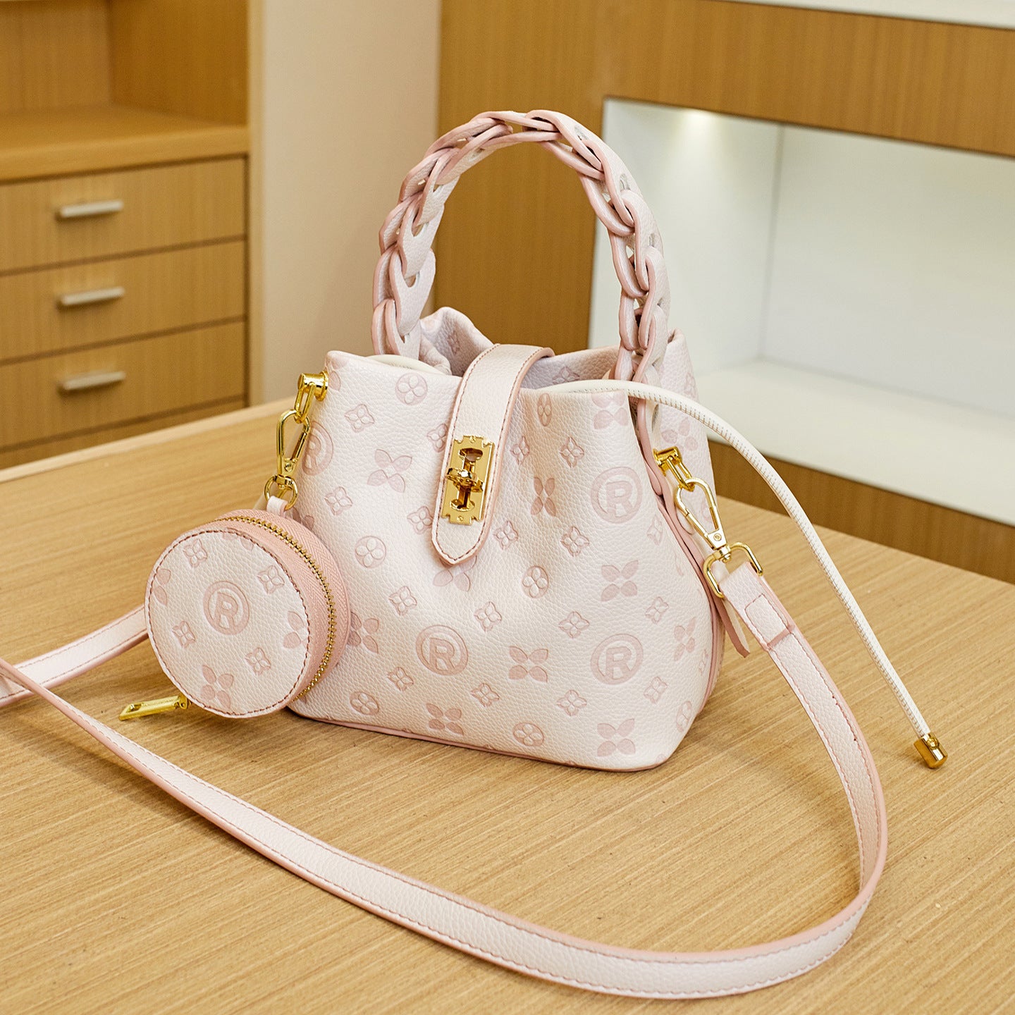 Basket Summer Portable Fashion Texture Embossed Bucket Bag