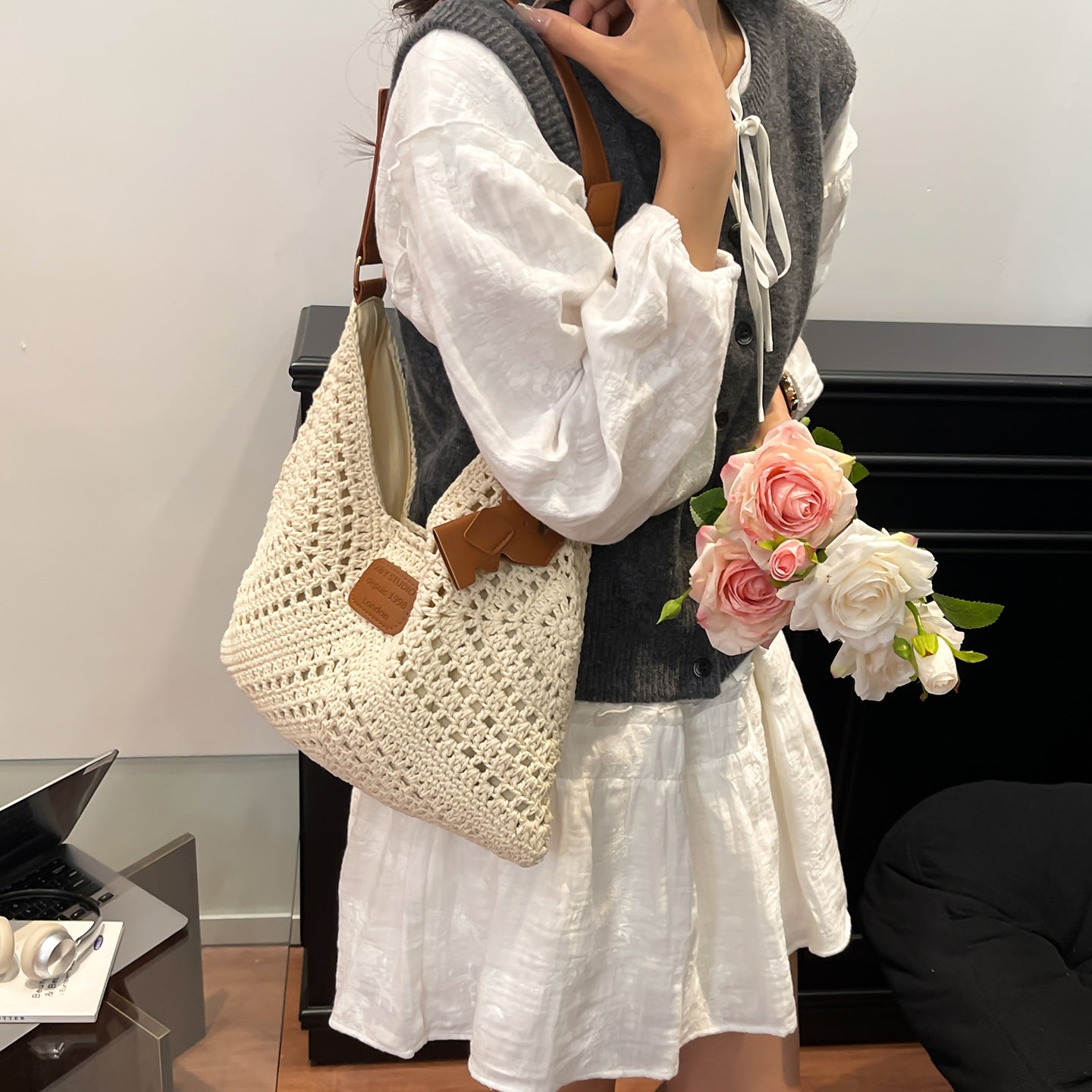 Spring Idle Style Woven Leisure Vacation Underarm Large Bags