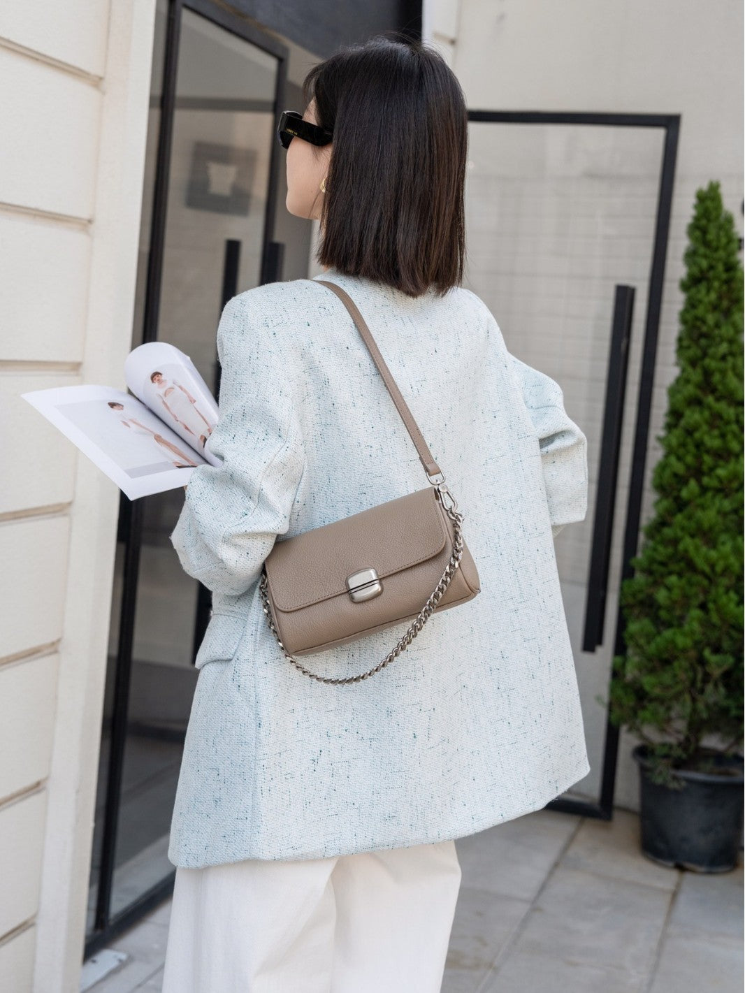 Women's Genuine Leather Design Envelope High-grade Commute Women's Shoulder Bag