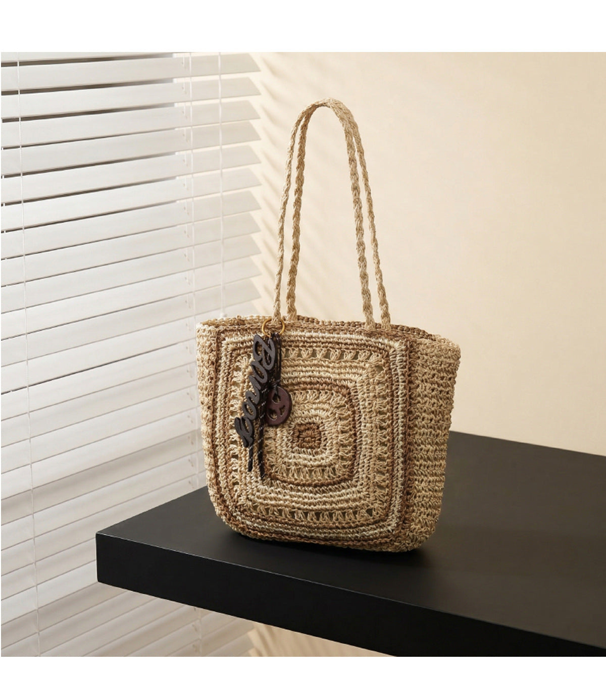 Women's Beach Vacation Super Popular Hand-woven Large Capacity Bags