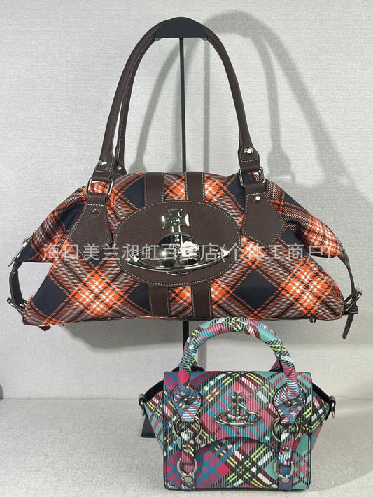 Queen Mother's Collection Crocodile Pattern Punk Large Tote Bags