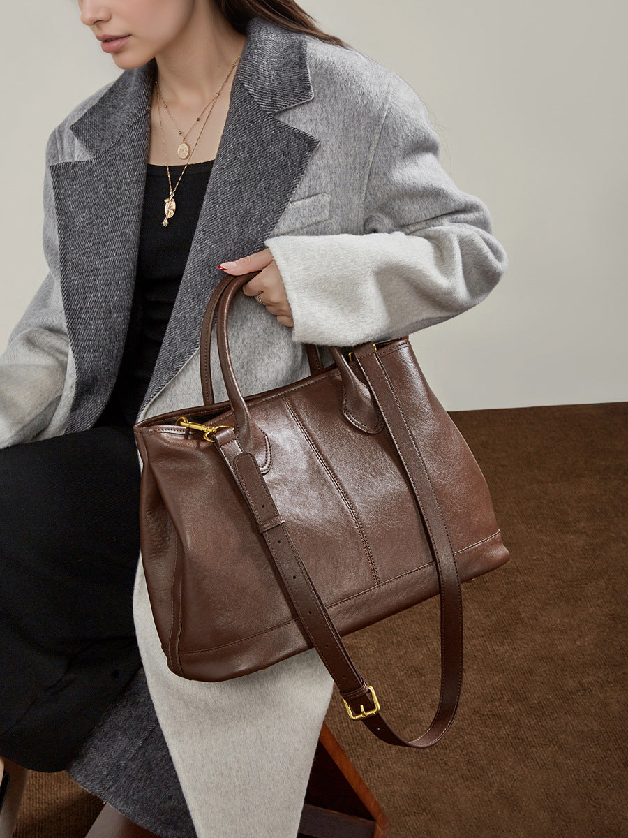 Women's Simple Large Capacity Commuter First Layer Cowhide Versatile Fashion Portable Bags