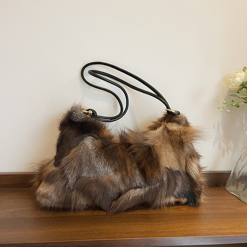 Women's Light Luxury Minority Plush Underarm Fashion Elegant Stitching Long Veet Women's Shoulder Bag