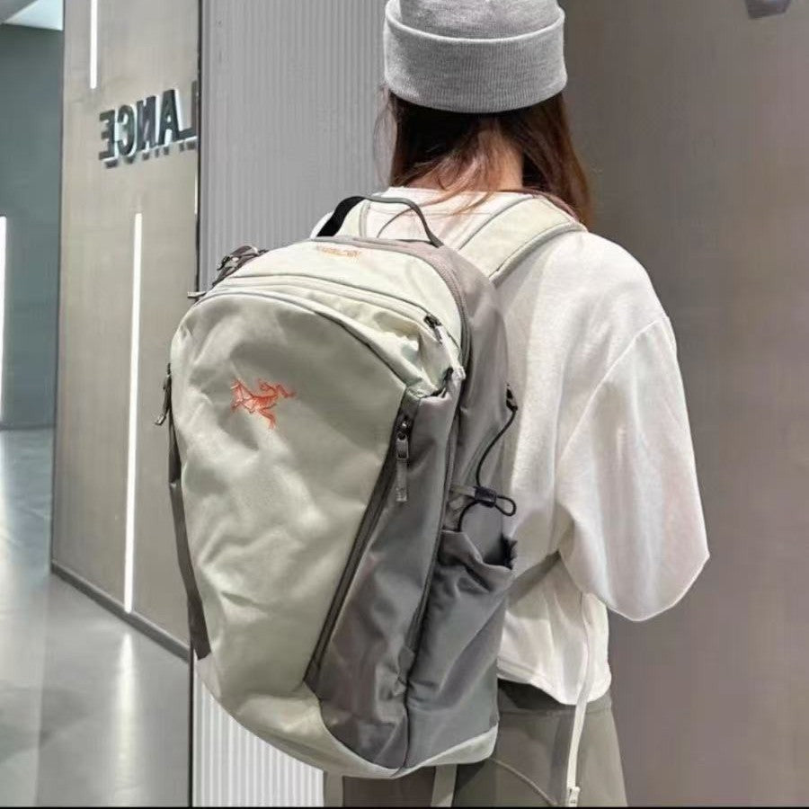 Women's & Men's Fashion Hiking Waterproof Hard-wearing Leisure Backpack