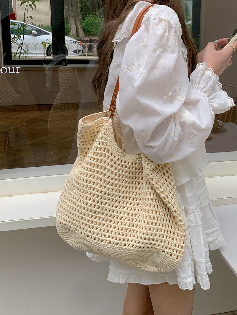 Women's Capacity Seaside Vacation Beach Woven Straw Bags