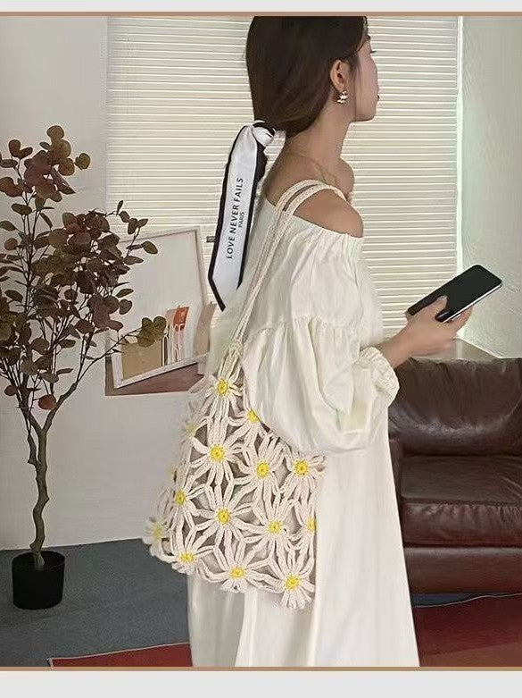 Women's Idle Style Crocheted Cotton Thread Hand-woven Hollow Large Capacity Women's Shoulder Bag