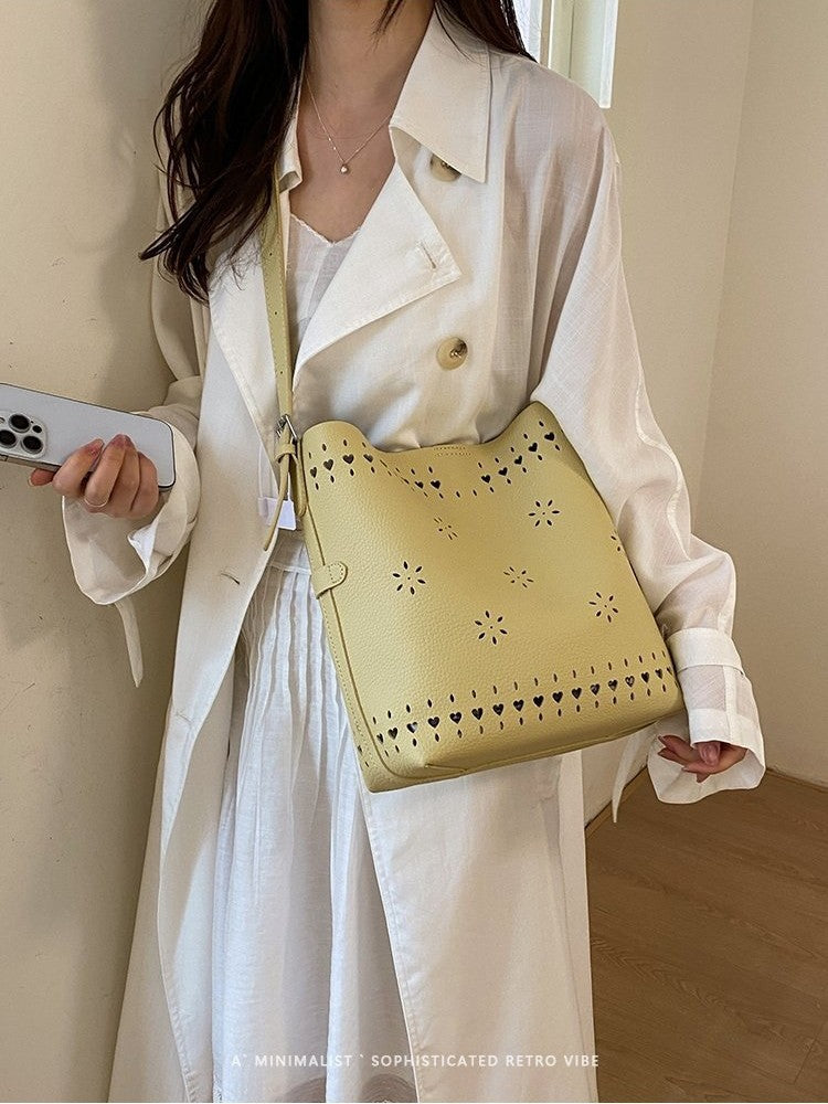 Women's Korean Underarm Springtide Fashion Loose Feeling Women's Shoulder Bag