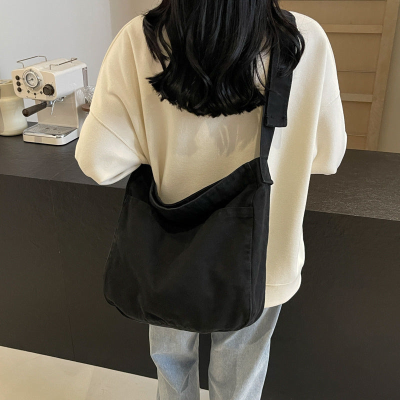 Women's Large Capacity Leisure Commute Simple Fresh High-grade Women's Messenger Bag