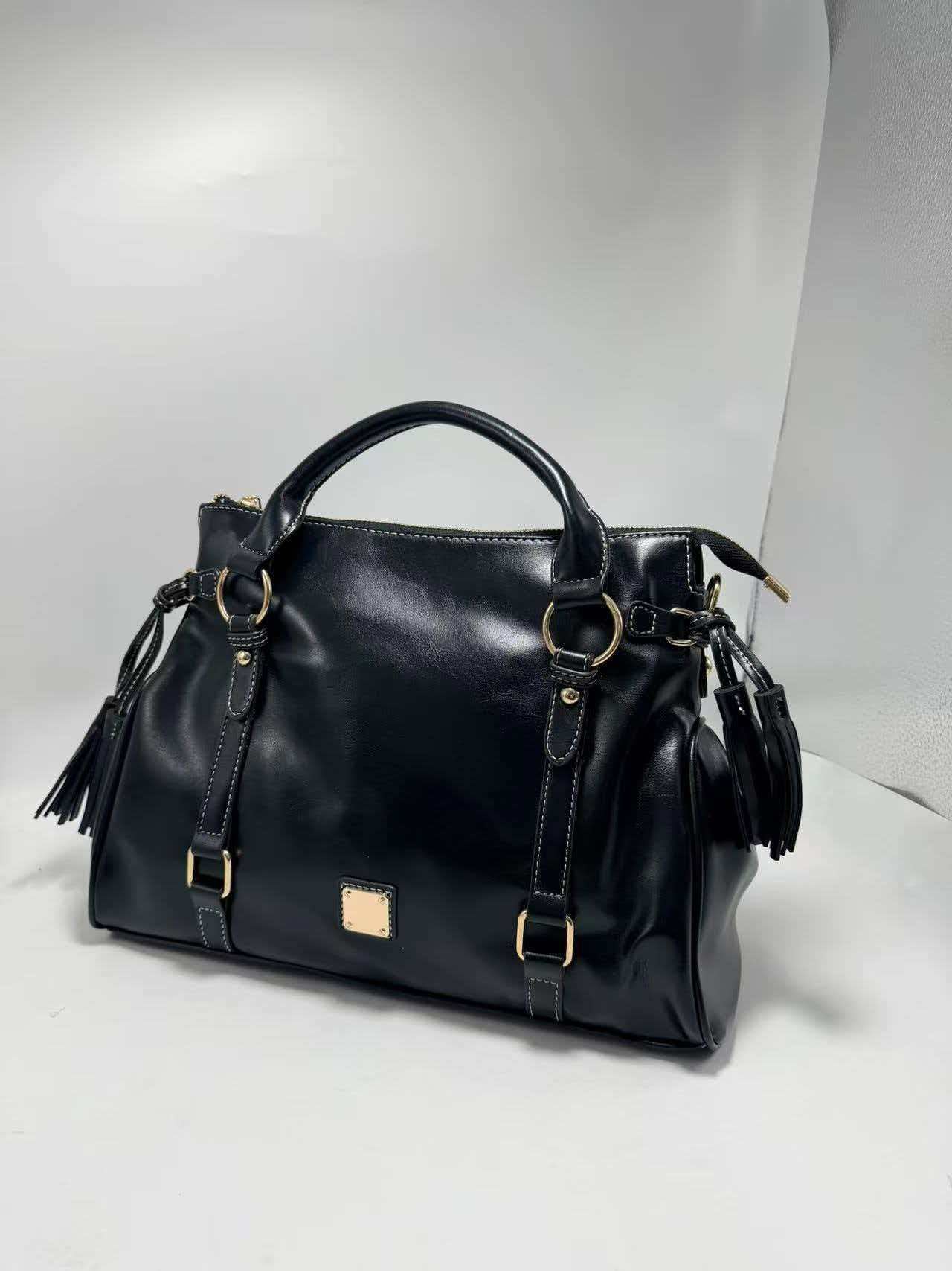 Elegant Innovative Fashion Soft Leather Commuter Bags