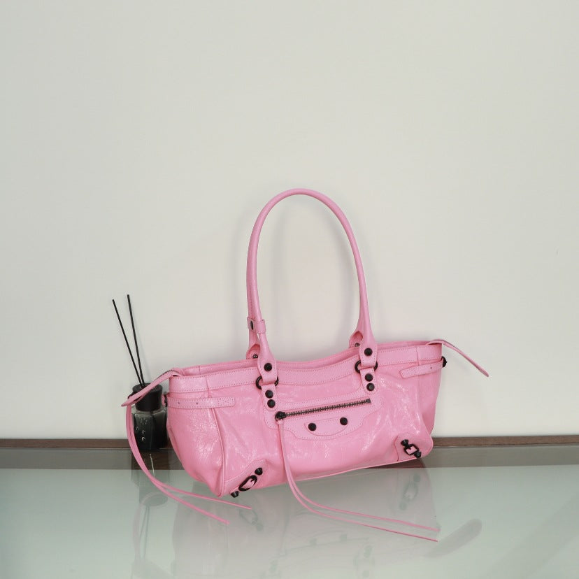 Style Hot Rivet Pleated First Layer Underarm Bag