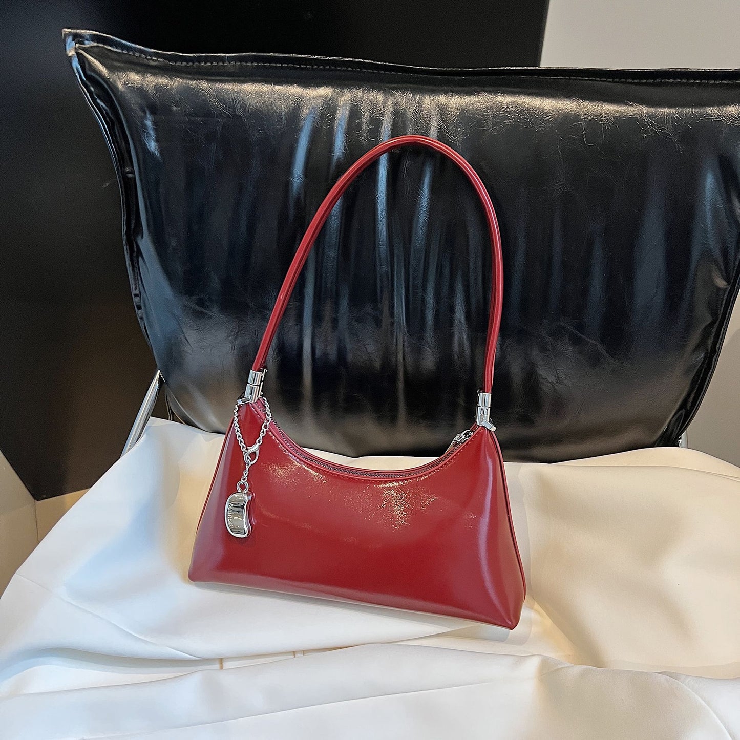 Women's High-grade Trendy Large Capacity Design Women's Shoulder Bag