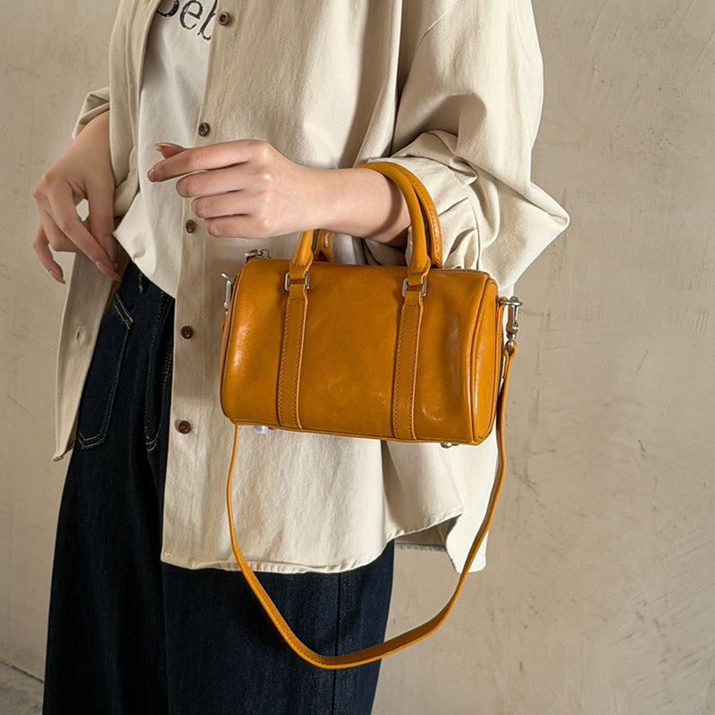 Women's Niche Bowling Vegetable Tanning Leather Retro High-grade Portable Women's Shoulder Bag