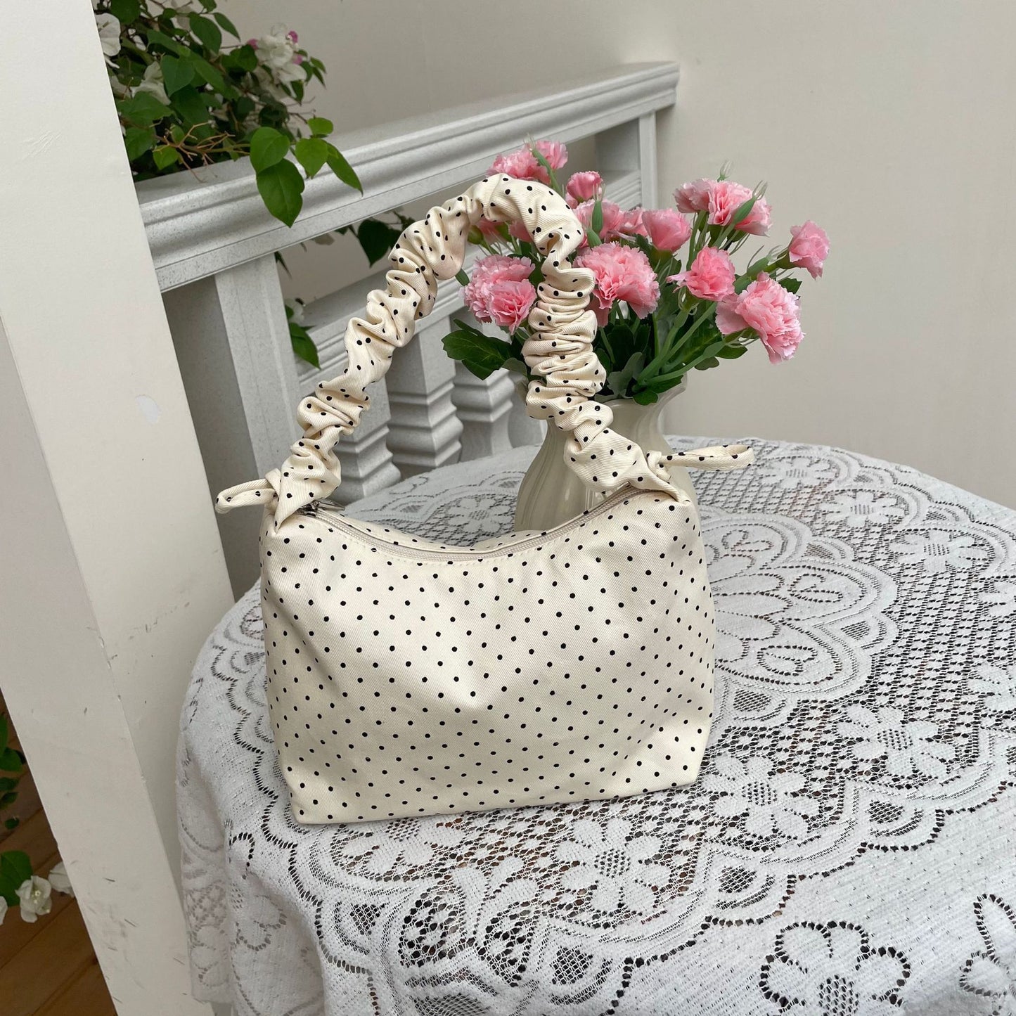 Women's Fashionable Polka Dot Drawstring Ruffle Adjustable Strap Convenient Shoulder Bags