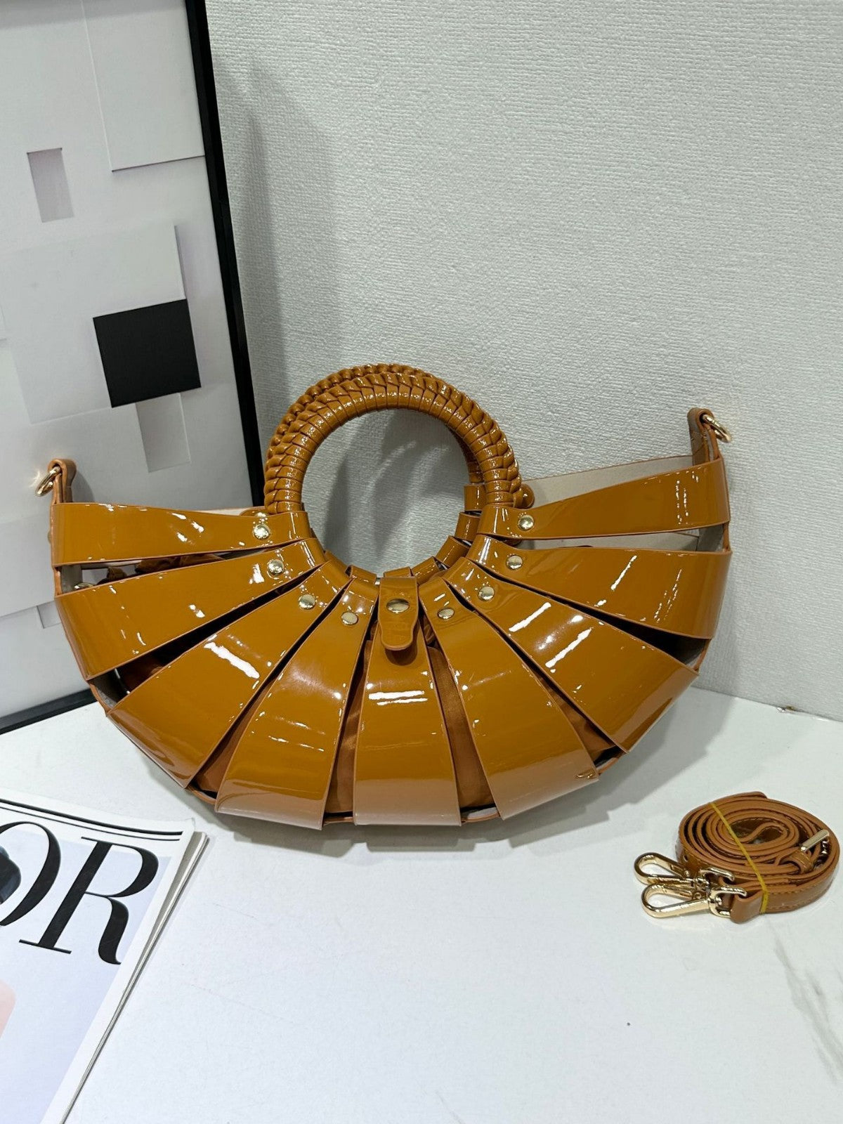 Fashion Fan Shell Trendy Hollow Out Women's Handbag