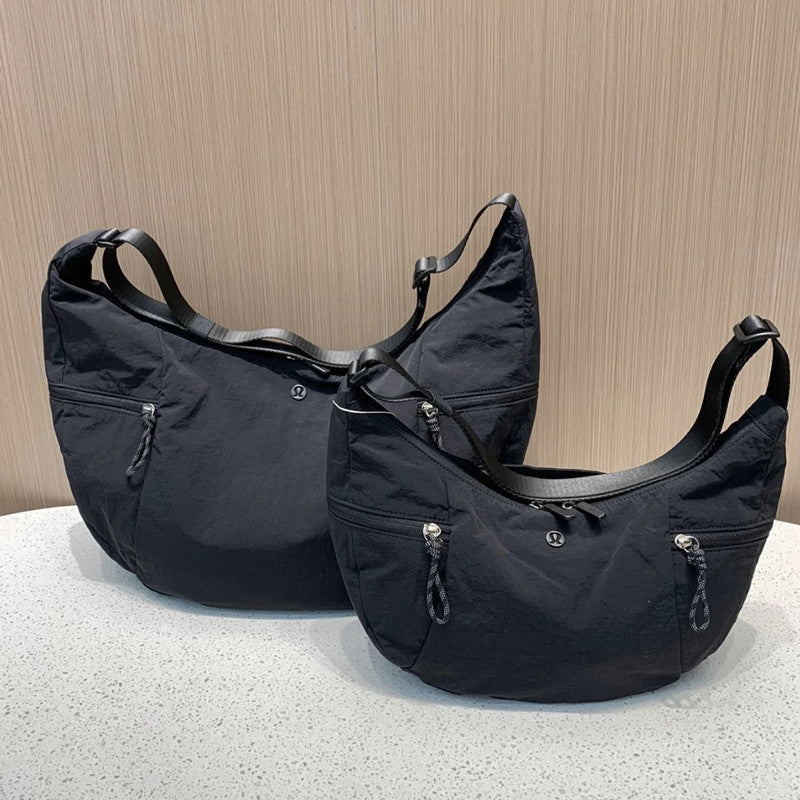 Women's Dumpling Croissant Water Repellent Yoga Bags