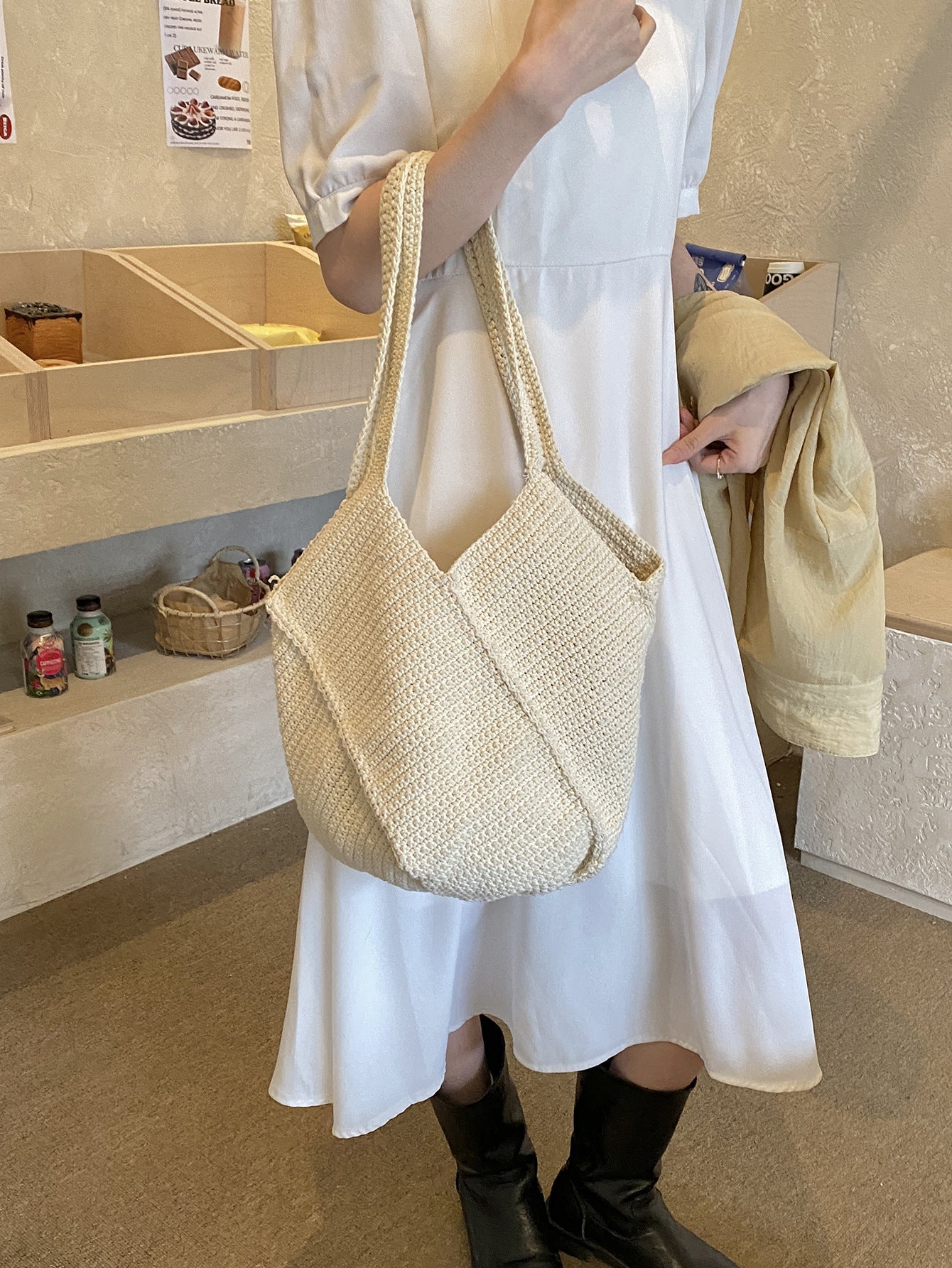 High-grade Crochet Large Capacity High Quality Commuter Woven Women's Shoulder Bag