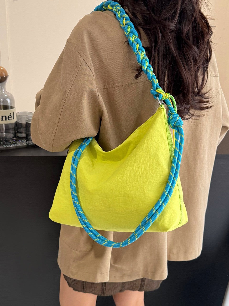 Color Twist Strap Lightweight Versatile Large Capacity Tote Bag