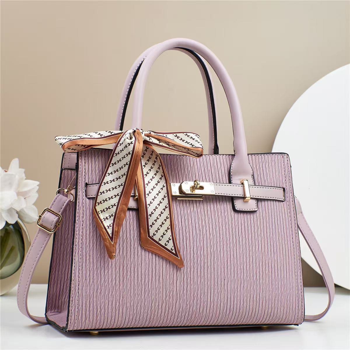 Women's Light Luxury Fashionable Classy Mother Gift Tote Bag