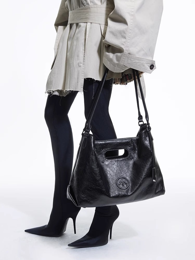 Large Capacity Commuter Cowhide Portable Soft Women's Handbag